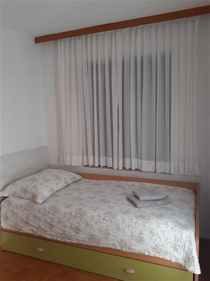 Apartment A1, for 7 persons