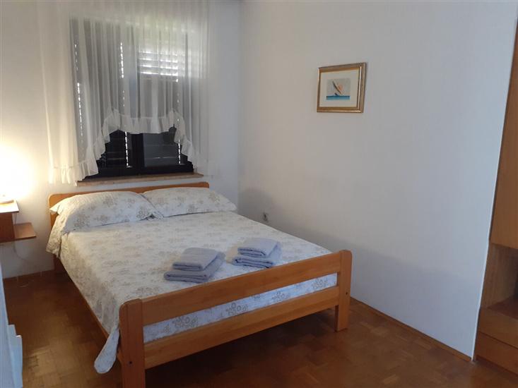 Apartment A1, for 7 persons