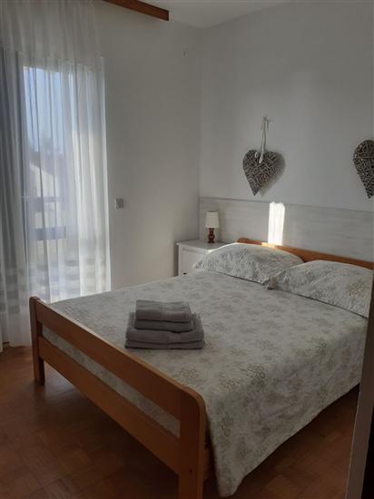 Apartment A1, for 7 persons
