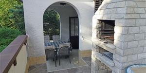 Apartment - Njivice - island Krk