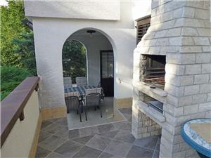 Apartment Kvarners islands,BookRenataFrom 185 €