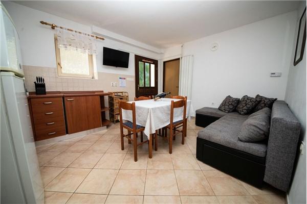 Apartment A1, for 6 persons