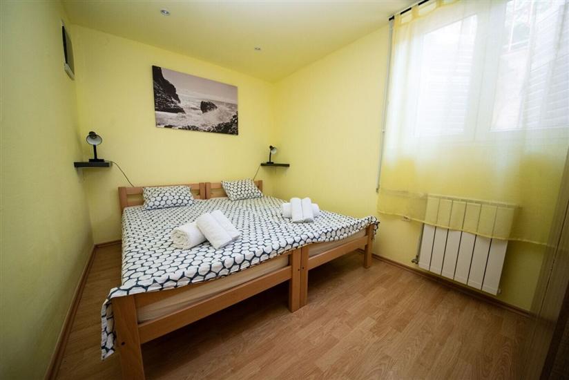 Apartment A1, for 6 persons