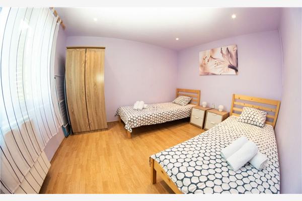 Apartment A1, for 6 persons