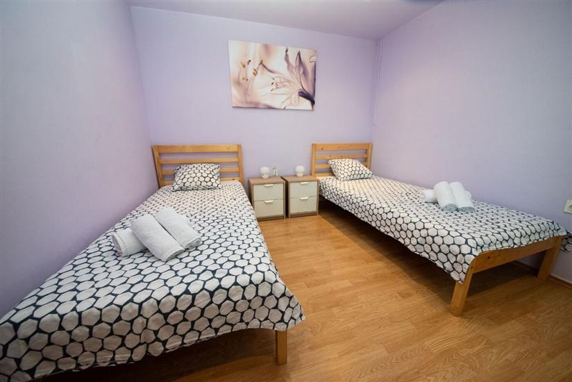 Apartment A1, for 6 persons