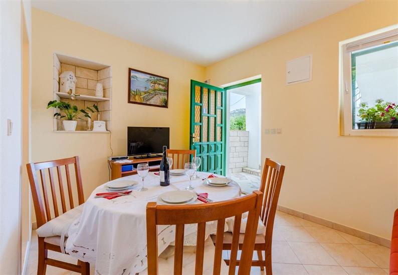 House K1, for 5 persons