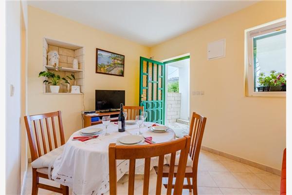 House K1, for 5 persons