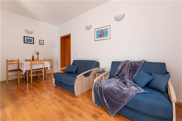 Apartment A2, for 4 persons