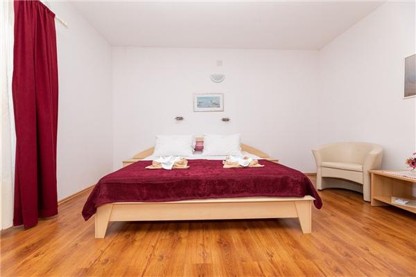 Apartment A2, for 4 persons