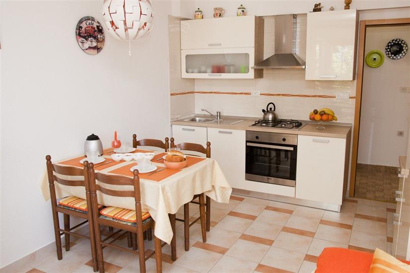 Apartment A1, for 4 persons