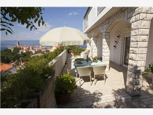 Apartments Luka Vrbnik - island Krk, Size 55.00 m2, Airline distance to town centre 150 m