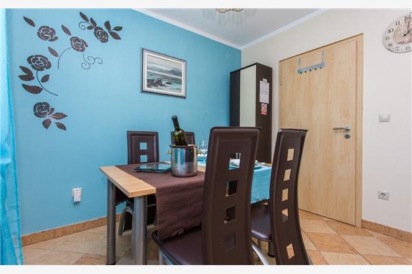 Apartment A1, for 2 persons