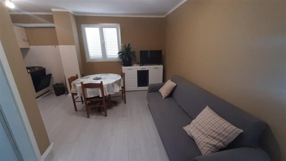 Apartment A1, for 3 persons