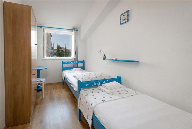Apartment A1, for 8 persons