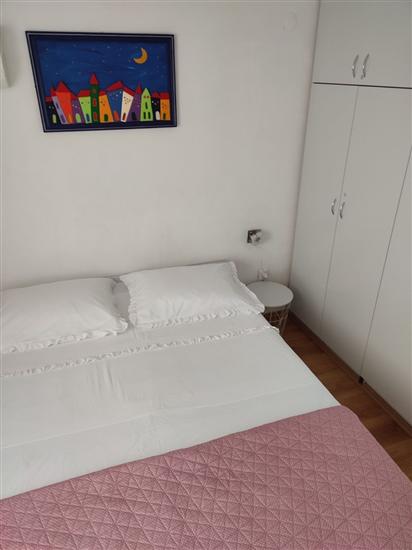 Apartment A1, for 8 persons