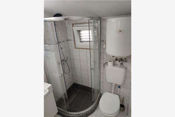 Apartment A1, for 8 persons