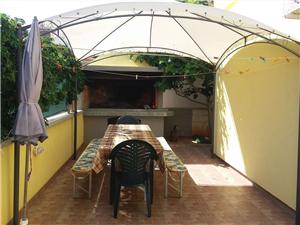 Apartment North Dalmatian islands,BookVanjaFrom 143 €