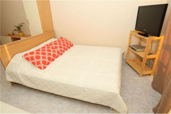 Apartment A2, for 2 persons