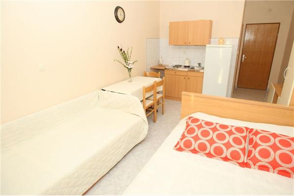 Apartment A2, for 2 persons
