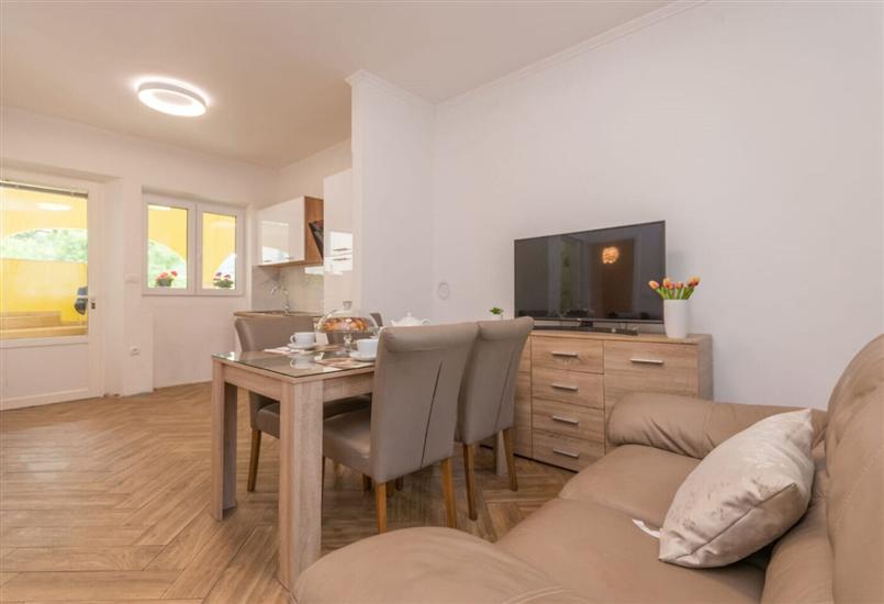 Apartment A1, for 4 persons