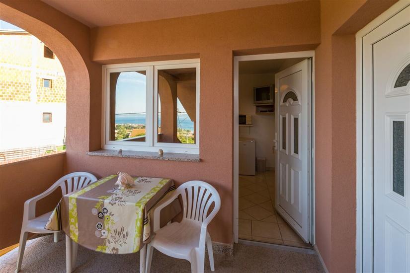 Apartment A2, for 3 persons