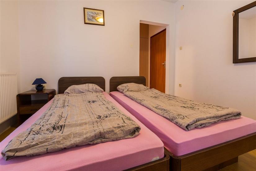 Apartment A2, for 3 persons