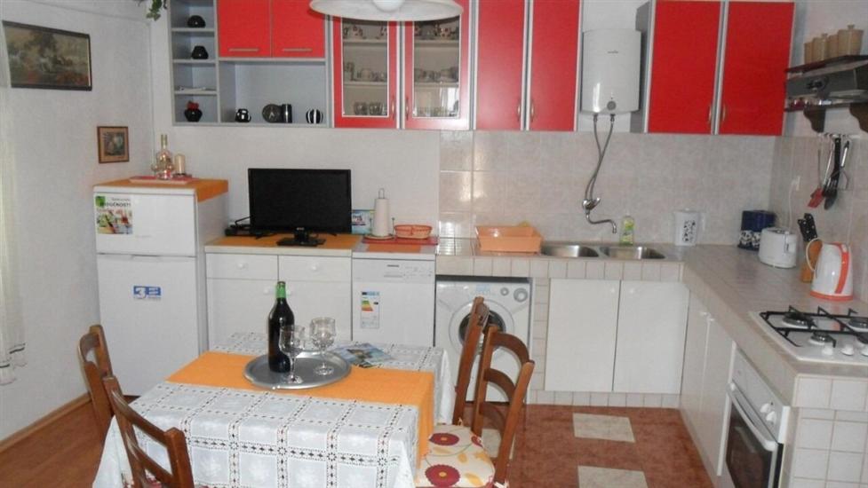 Apartment A1, for 3 persons