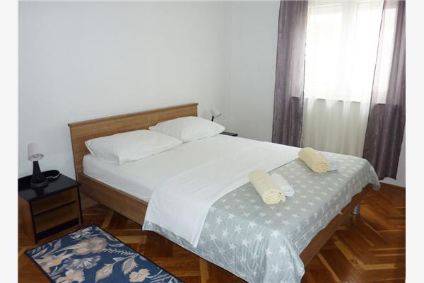 Apartment A2, for 5 persons