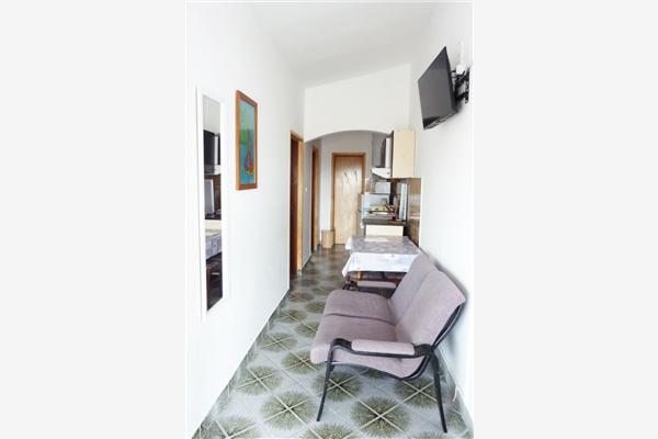 Apartment A4, for 5 persons