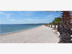 Apartment North Dalmatian islands,BookBozicaFrom 86 €