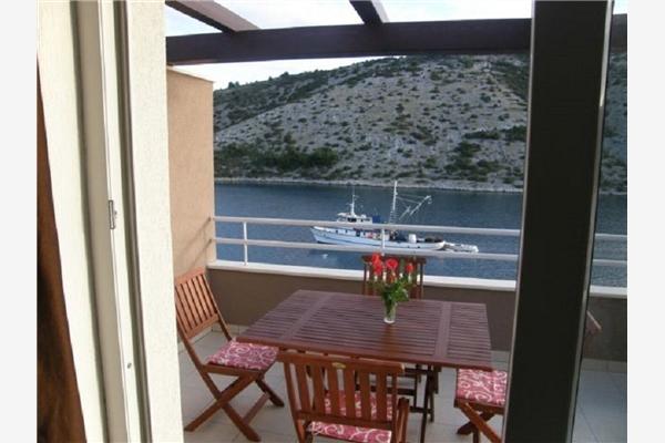 Apartment A2, for 4 persons