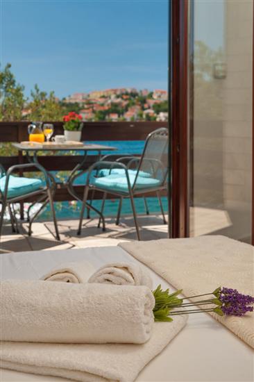 House K1, for 10 persons