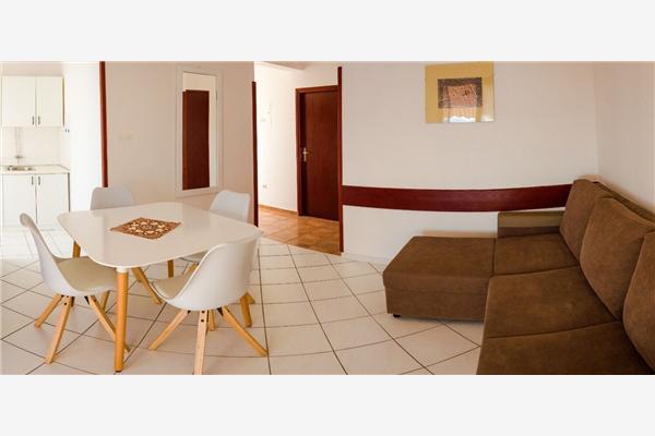 Apartment A2, for 4 persons