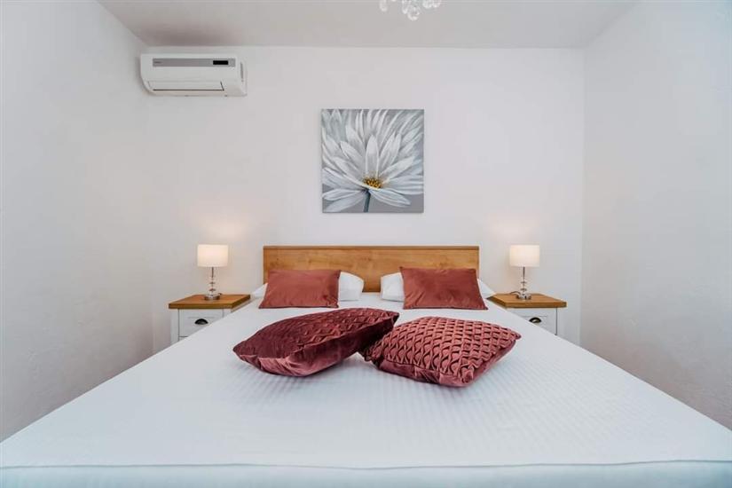 Apartment A1, for 2 persons