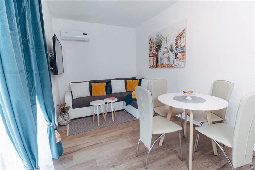 Apartment A5, for 4 persons