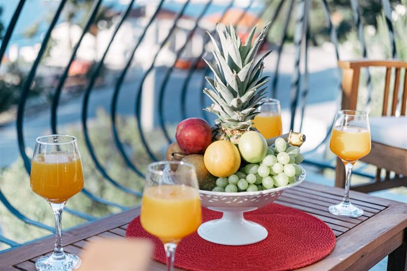 Apartment A6, for 6 persons