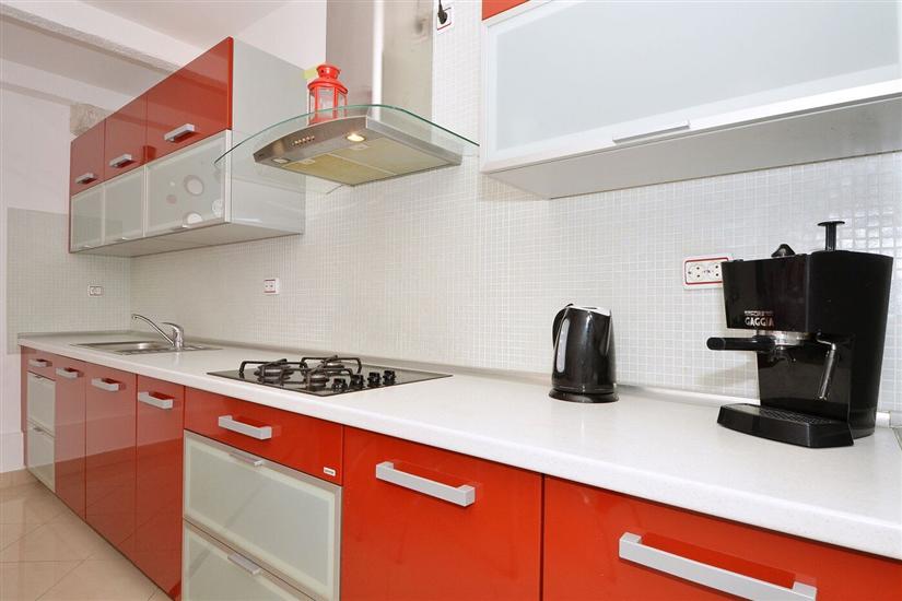 Apartment A1, for 5 persons