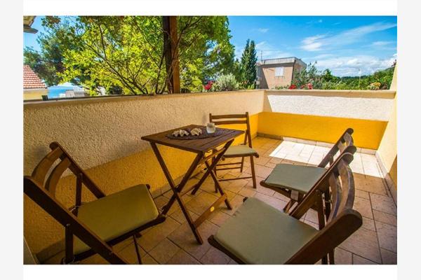 Apartment A1, for 8 persons