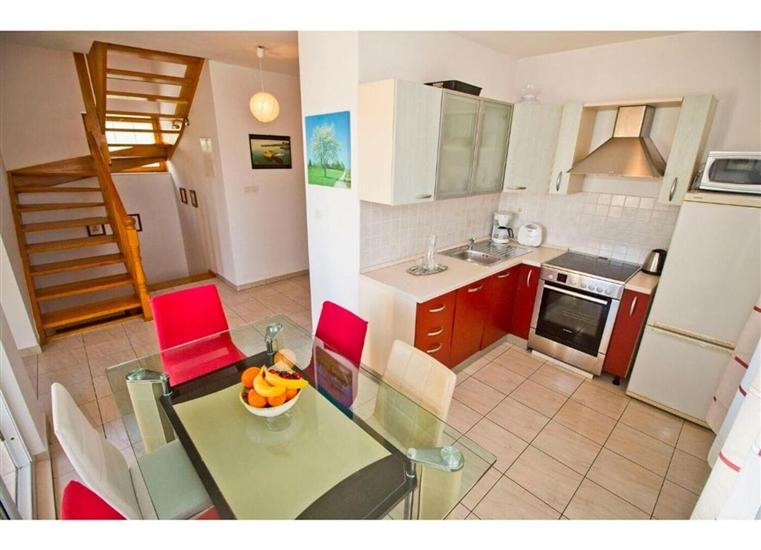 Apartment A1, for 8 persons