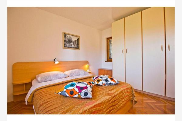 Apartment A1, for 8 persons