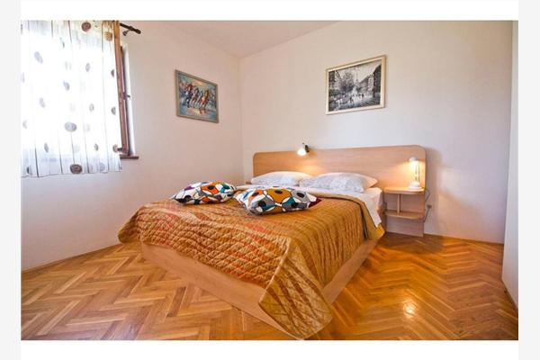 Apartment A1, for 8 persons