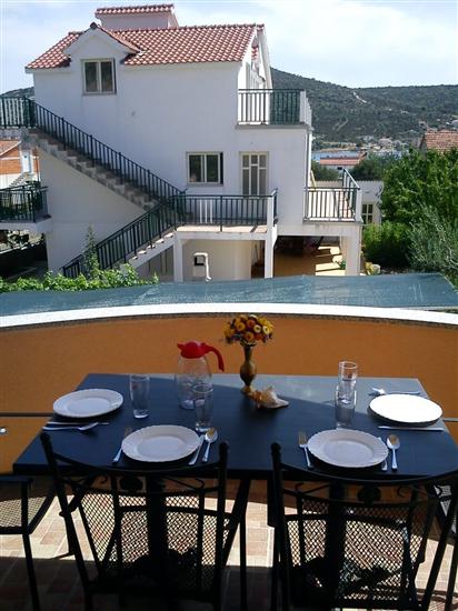 Apartment A2, for 4 persons