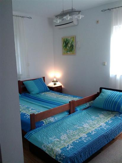 Apartment A3, for 3 persons