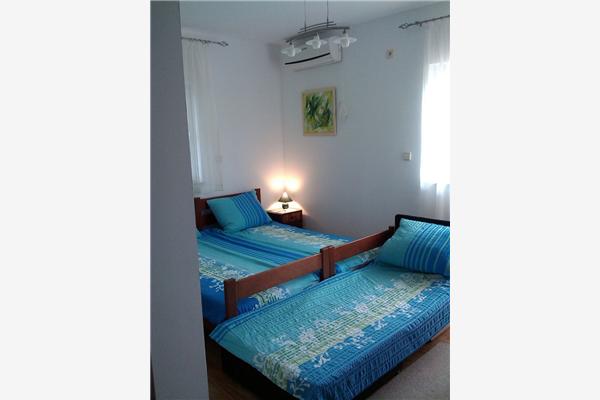Apartment A3, for 3 persons