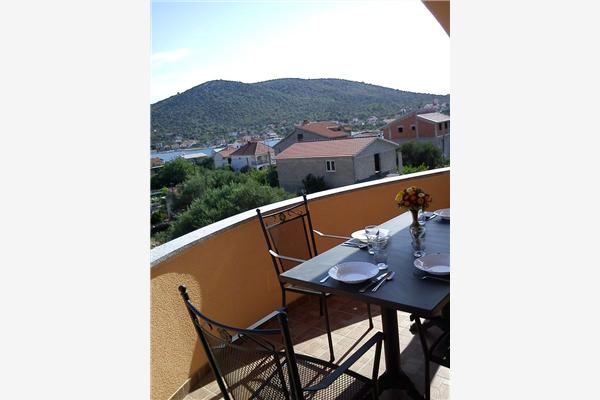 Apartment A4, for 4 persons