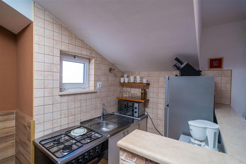 Apartment A1, for 5 persons