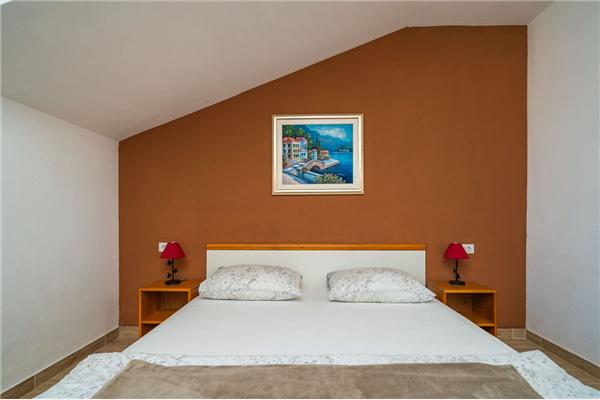 Apartment A2, for 3 persons