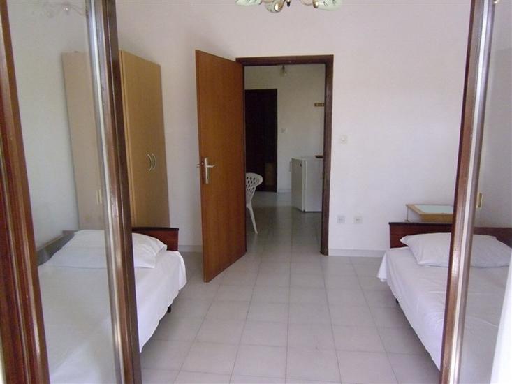 Apartment A2, for 5 persons