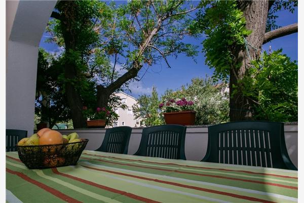 Apartment A1, for 9 persons