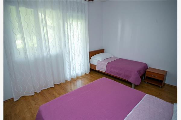 Apartment A1, for 9 persons